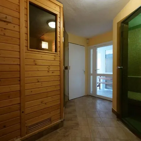 Wellness Mit Innenpool- Sauna- By Interhome * Branžež